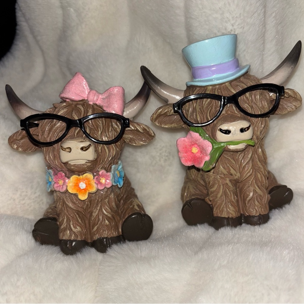 Highland Cow Figurines  - Set of Two - Spring/Easter - NEW